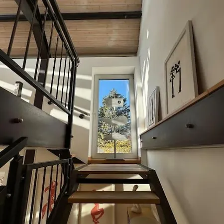 Loft *